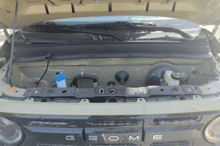 Used Geely Galaxy Panda 2025 210km Panda Rider Engine Bay