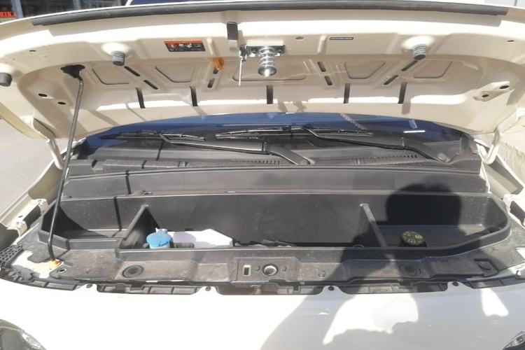 Used Geely Galaxy Panda 2025 210 km – Yuanqi Bear Engine Bay
