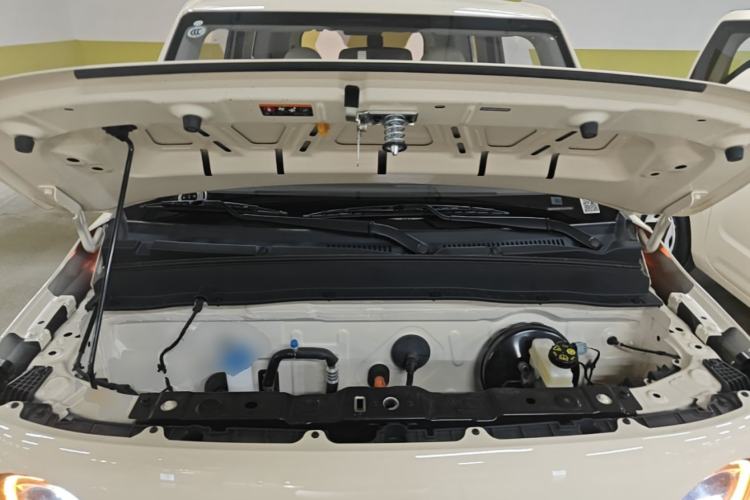 Used Geely Galaxy Panda 2025 210 km – Yuanqi Bear Engine Bay
