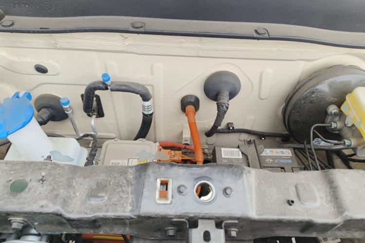 Used Geely Galaxy Panda 2025 210 km – Yuanqi Bear Engine Bay