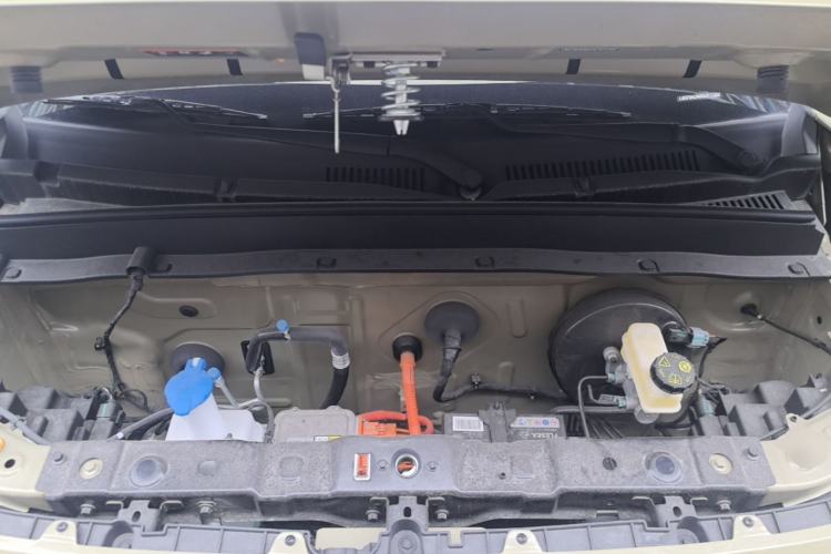 Used Geely Galaxy Panda 2025 210km Panda Rider Engine Bay