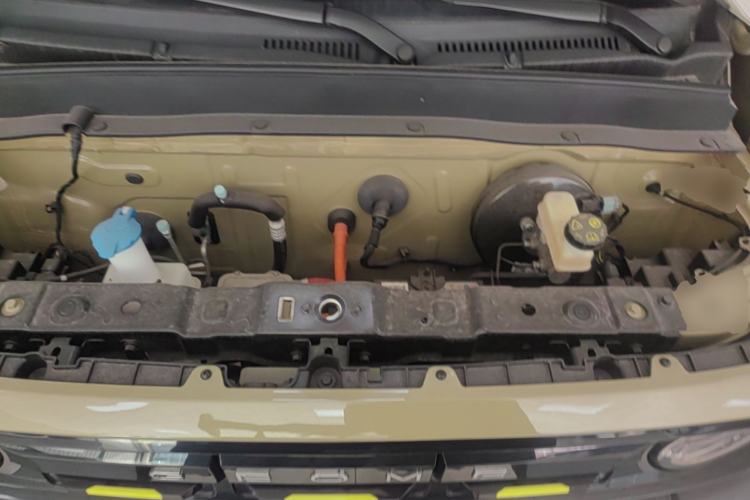 Used Geely Galaxy Panda 2025 210km Panda Rider Engine Bay