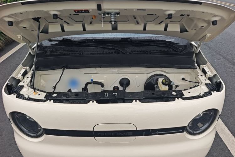 Used Geely Galaxy Panda 2025 210 km – Yuanqi Bear Engine Bay