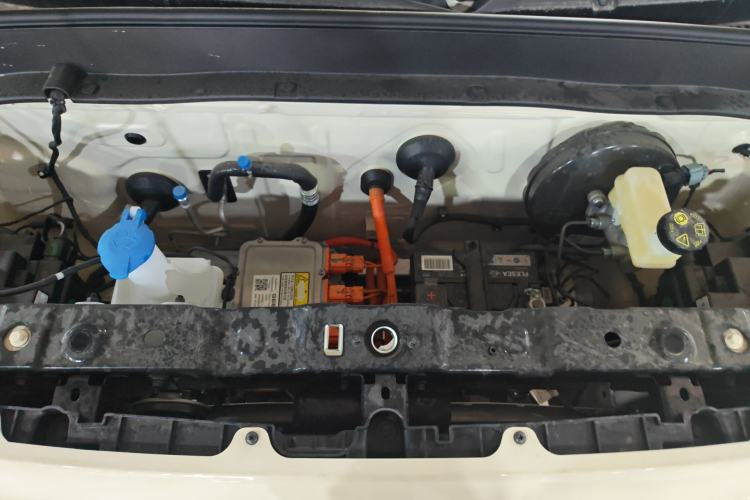 Used Geely Galaxy Panda 2025 210 km – Yuanqi Bear Engine Bay