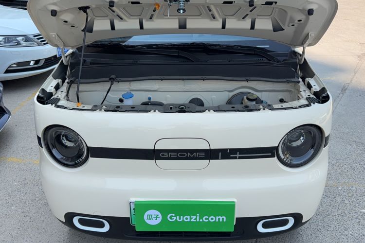 Used Geely Galaxy Panda 2025 210 km – Yuanqi Bear Engine Bay