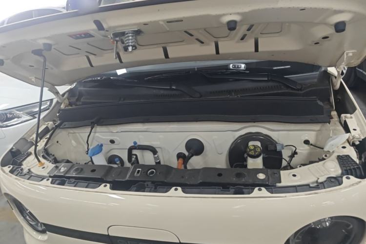 Used Geely Galaxy Panda 2025 210 km – Yuanqi Bear Engine Bay