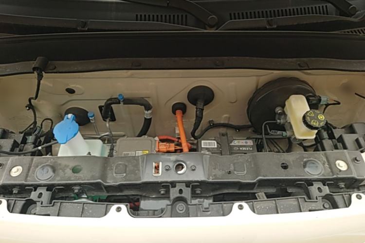 Used Geely Galaxy Panda 2025 210 km – Yuanqi Bear Engine Bay