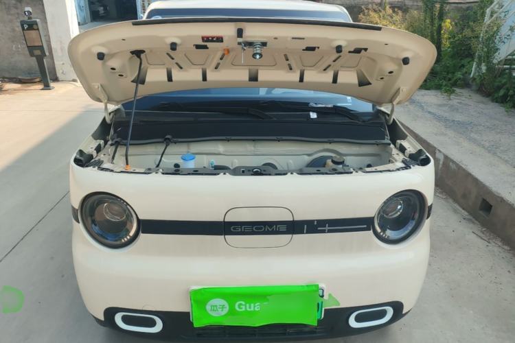 Used Geely Galaxy Panda 2025 210 km – Yuanqi Bear Engine Bay