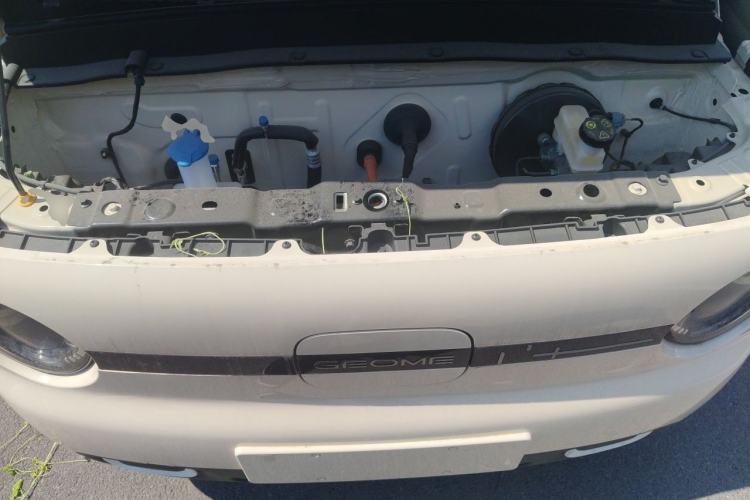 Used Geely Galaxy Panda 2025 210 km – Yuanqi Bear Engine Bay