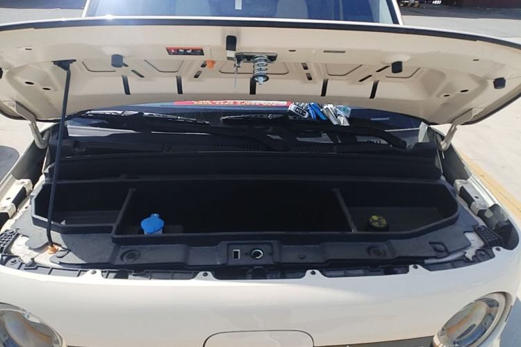 Used Geely Galaxy Panda 2025 210 km – Yuanqi Bear Engine Bay