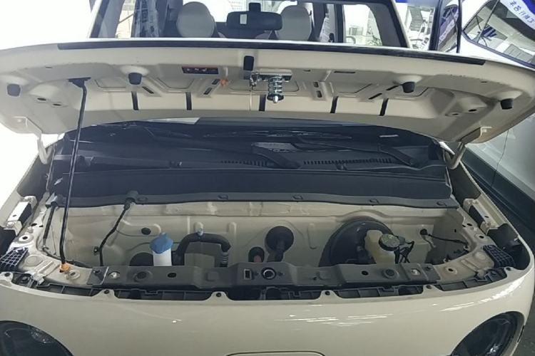 Used Geely Galaxy Panda 2025 210 km – Yuanqi Bear Engine Bay