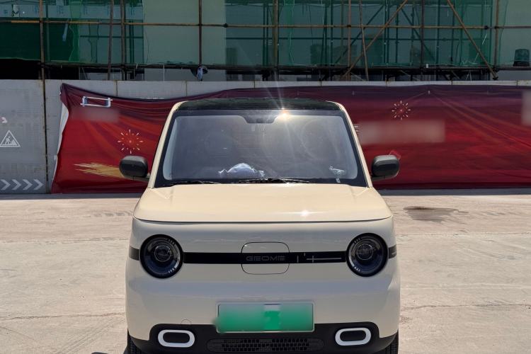 Used Geely Galaxy Panda 2025 210 km – Yuanqi Bear Exterior 1