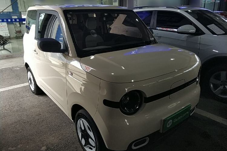 Used Geely Galaxy Panda 2025 210 km – Yuanqi Bear Exterior 1