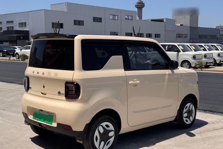 Used Geely Galaxy Panda 2025 210 km – Yuanqi Bear Exterior 2