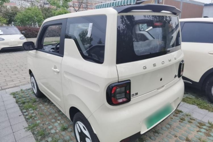 Used Geely Galaxy Panda 2025 210 km – Yuanqi Bear Exterior 2