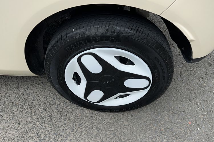 Used Geely Galaxy Panda 2025 210 km – Yuanqi Bear Exterior 2