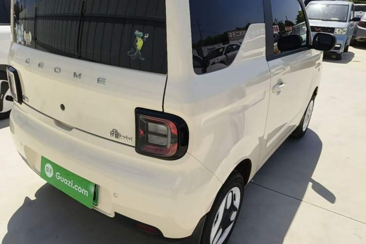 Used Geely Galaxy Panda 2025 210 km – Yuanqi Bear Exterior 3