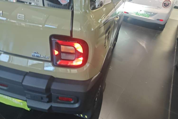 Used Geely Galaxy Panda 2025 210km Panda Rider Exterior 3
