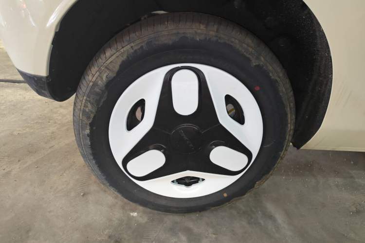 Used Geely Galaxy Panda 2025 210 km – Yuanqi Bear Exterior 5