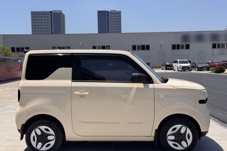 Used Geely Galaxy Panda 2025 210 km – Yuanqi Bear Exterior 8
