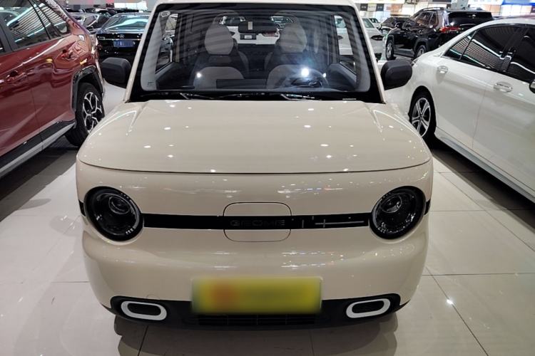 Used Geely Galaxy Panda 2025 210 km – Yuanqi Bear Front