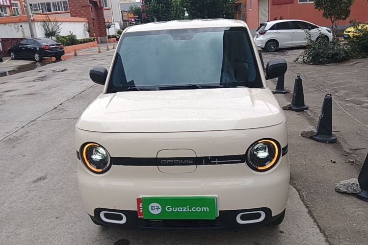 Used Geely Galaxy Panda 2025 210 km – Yuanqi Bear Front