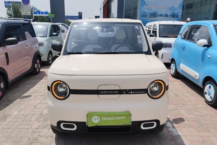Used Geely Galaxy Panda 2025 210 km – Yuanqi Bear Front