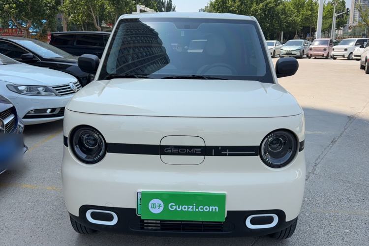 Used Geely Galaxy Panda 2025 210 km – Yuanqi Bear Front