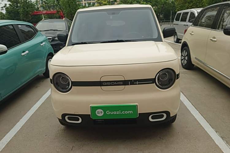 Used Geely Galaxy Panda 2025 210 km – Yuanqi Bear Front