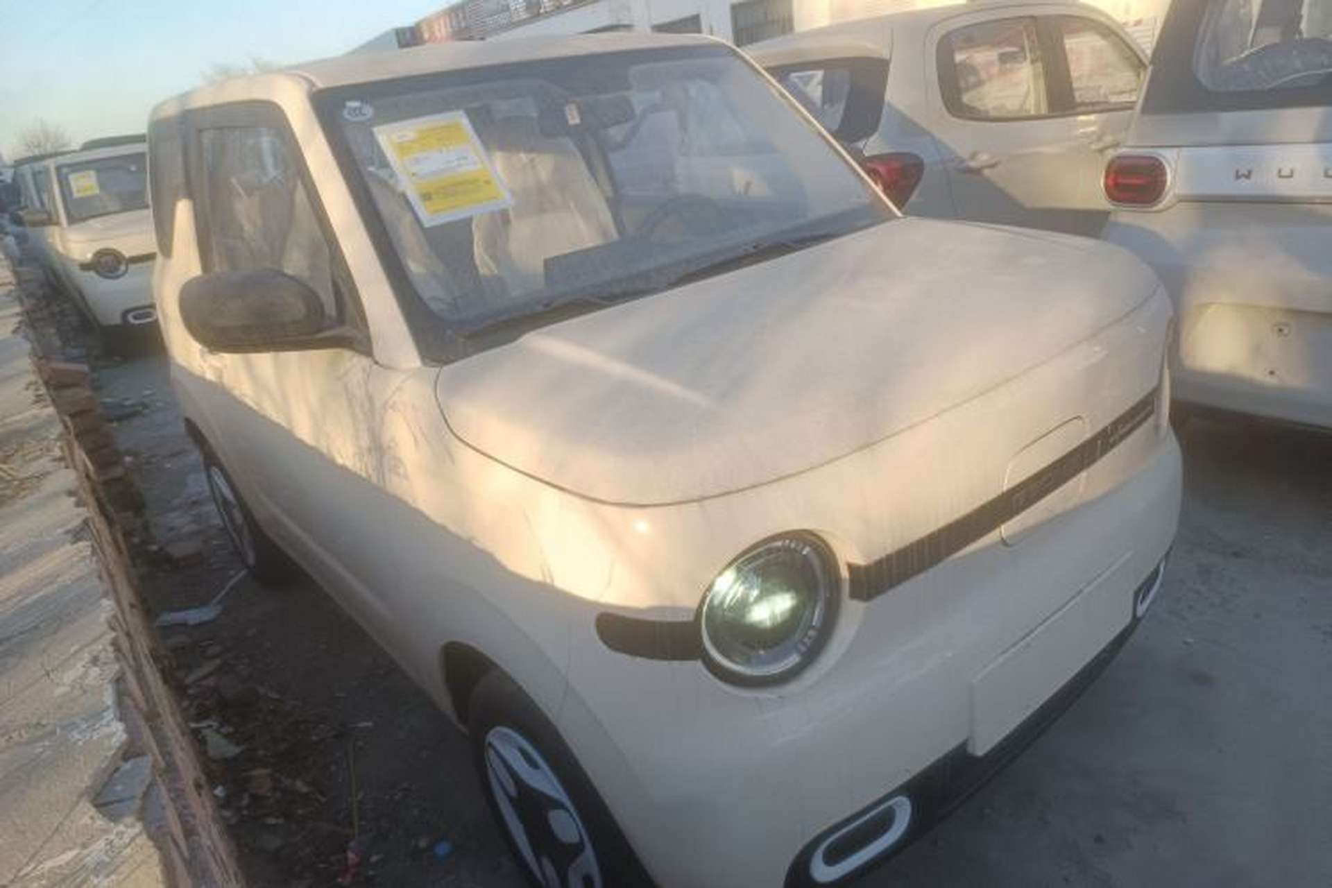 Used Geely Galaxy Panda 2025 210 km – Yuanqi Bear Front Right 45 Deg
