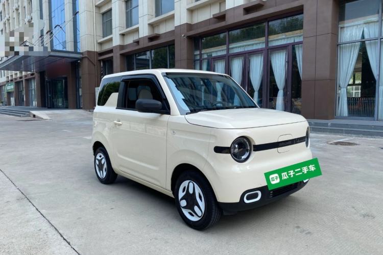 Used Geely Galaxy Panda 2025 210 km – Yuanqi Bear Front Right 45 Deg