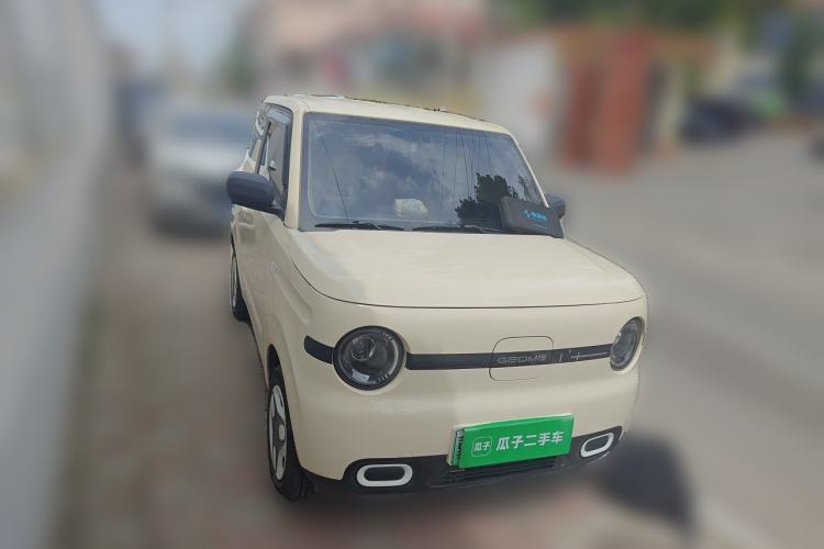 Used Geely Galaxy Panda 2025 210 km – Yuanqi Bear Front Right 45 Deg