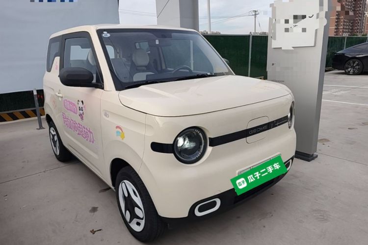Used Geely Galaxy Panda 2025 210 km – Yuanqi Bear Front Right 45 Deg