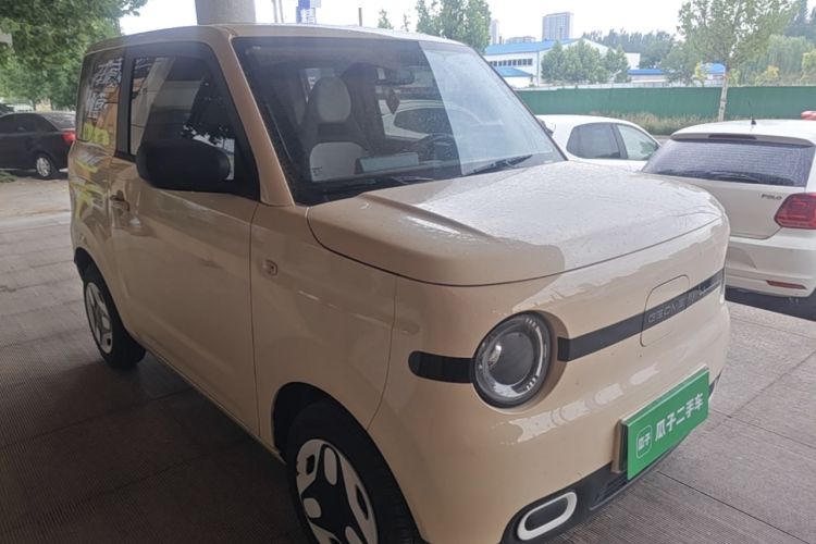Used Geely Galaxy Panda 2025 210 km – Yuanqi Bear Front Right 45 Deg