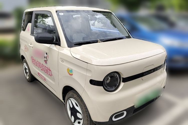 Used Geely Galaxy Panda 2025 210 km – Yuanqi Bear Front Right 45 Deg