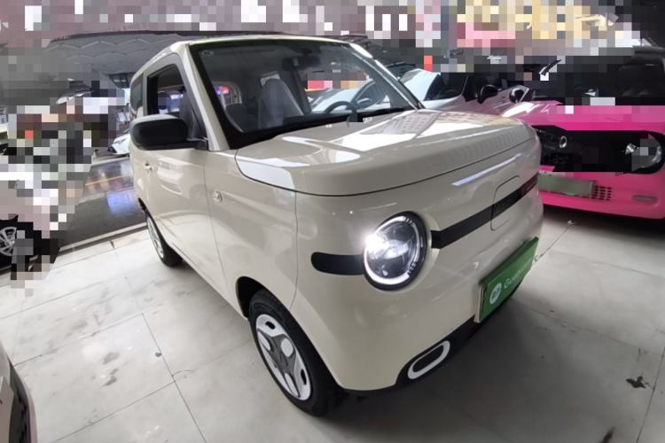 Used Geely Galaxy Panda 2025 210 km – Yuanqi Bear Front Right 45 Deg