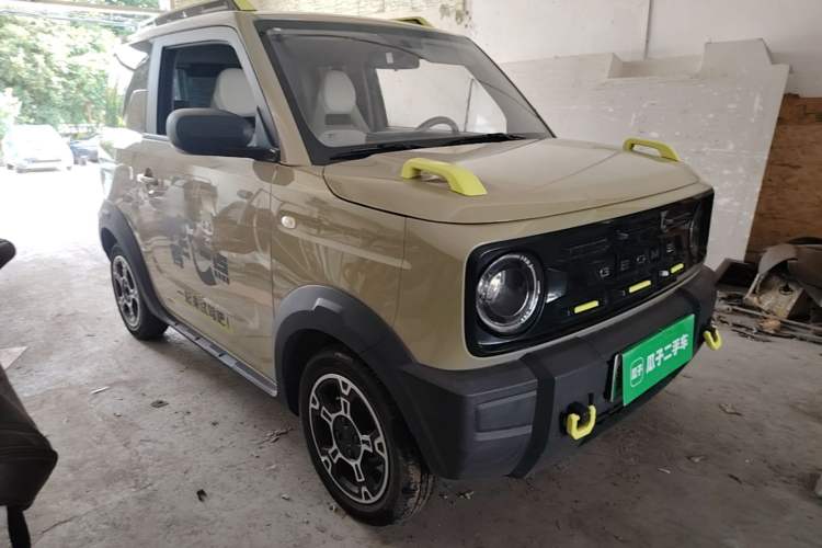 Used Geely Galaxy Panda 2025 210km Panda Rider Front Right 45 Deg
