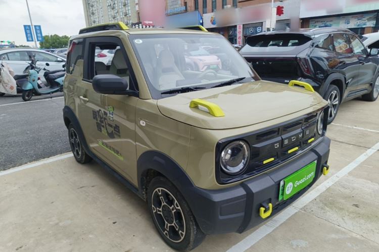 Used Geely Galaxy Panda 2025 210km Panda Rider Front Right 45 Deg