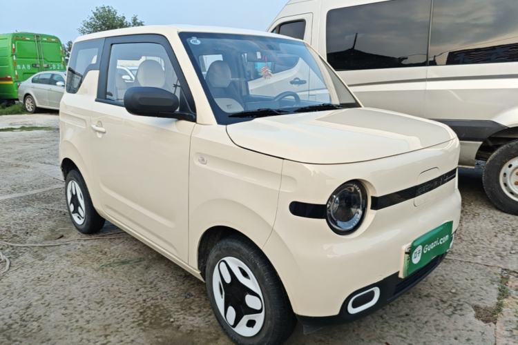 Used Geely Galaxy Panda 2025 210 km – Yuanqi Bear Front Right 45 Deg