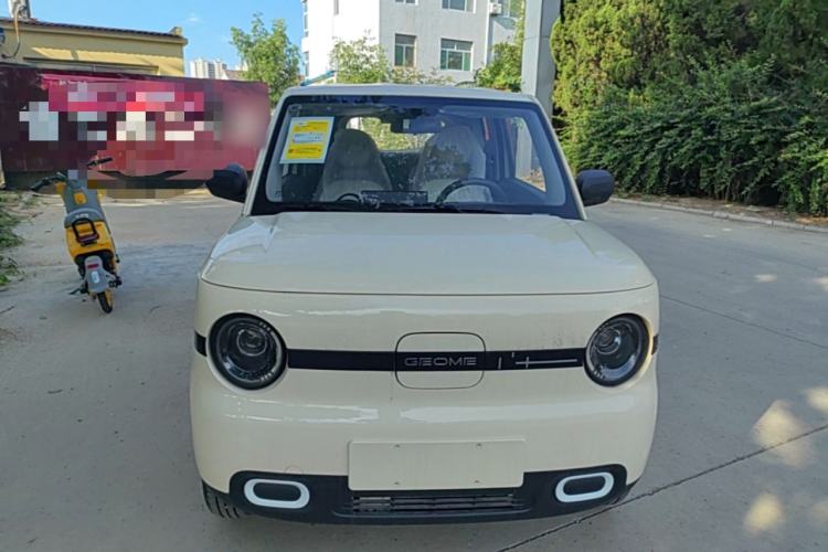 Used Geely Galaxy Panda 2025 210 km – Yuanqi Bear Front