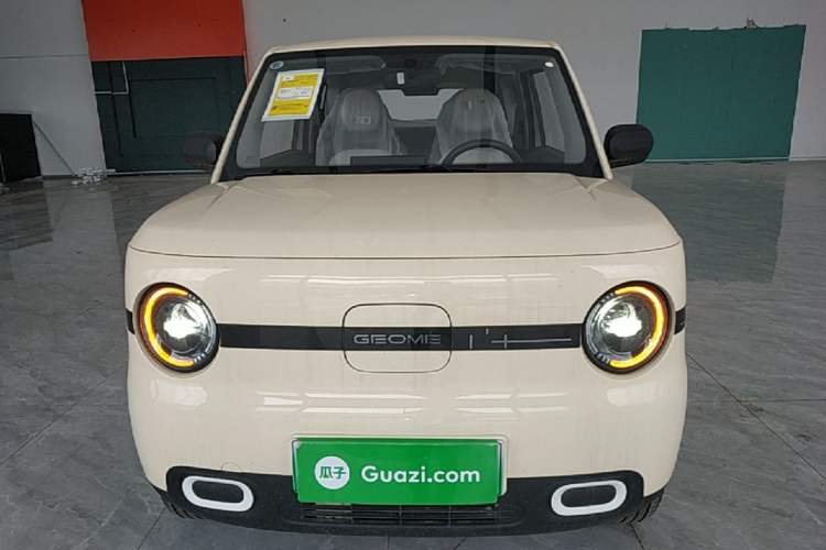 Used Geely Galaxy Panda 2025 210 km – Yuanqi Bear Front