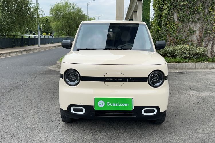 Used Geely Galaxy Panda 2025 210 km – Yuanqi Bear Front