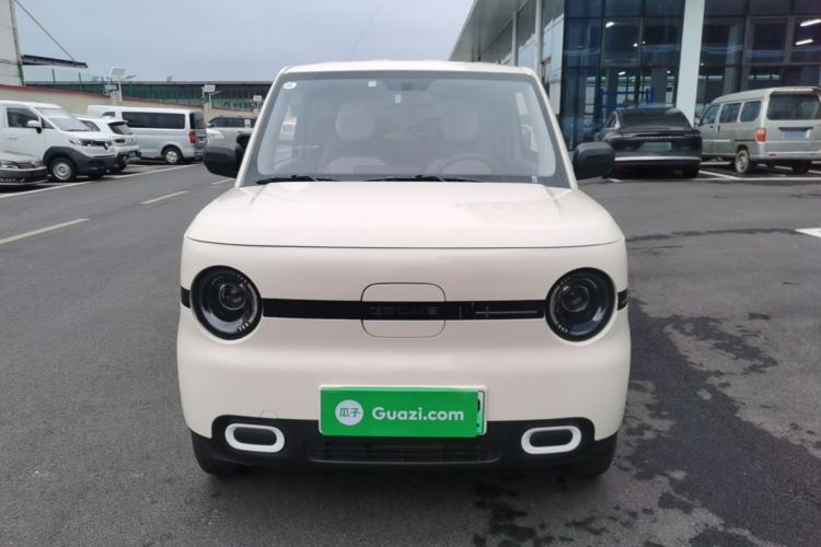 Used Geely Galaxy Panda 2025 210 km – Yuanqi Bear Front
