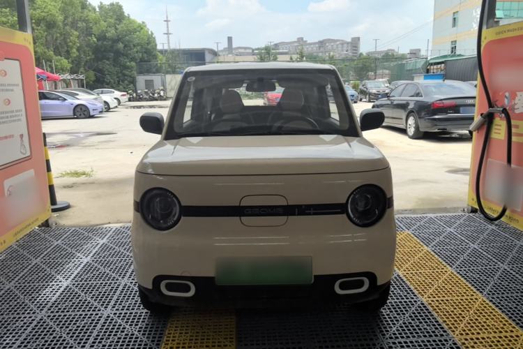 Used Geely Galaxy Panda 2025 210 km – Yuanqi Bear Front