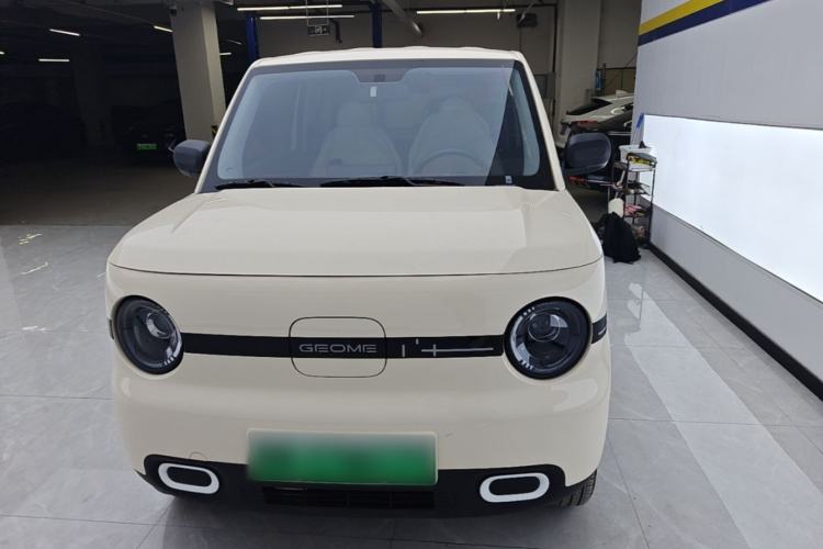 Used Geely Galaxy Panda 2025 210 km – Yuanqi Bear Front