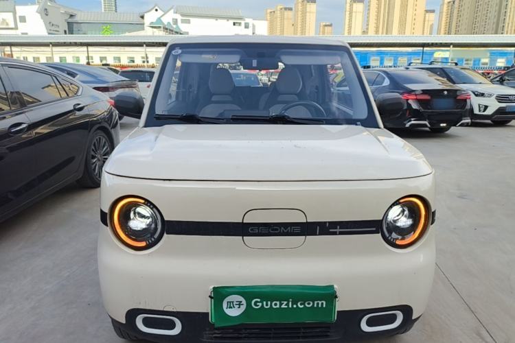 Used Geely Galaxy Panda 2025 210 km – Yuanqi Bear Front