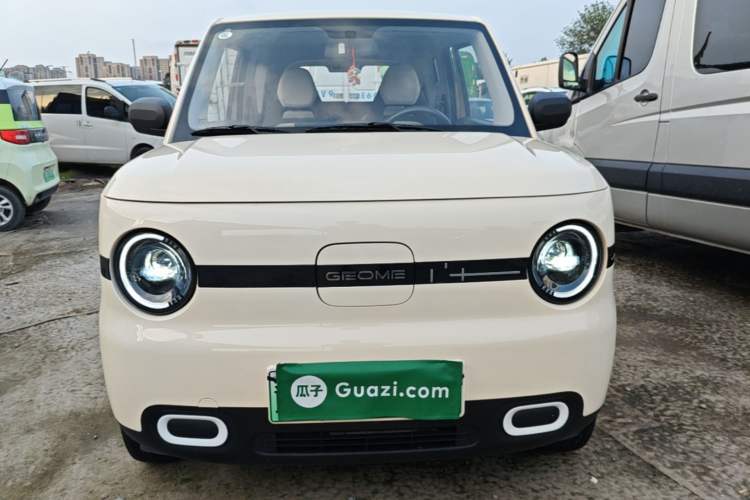 Used Geely Galaxy Panda 2025 210 km – Yuanqi Bear Front