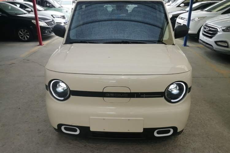 Used Geely Galaxy Panda 2025 210 km – Yuanqi Bear Front