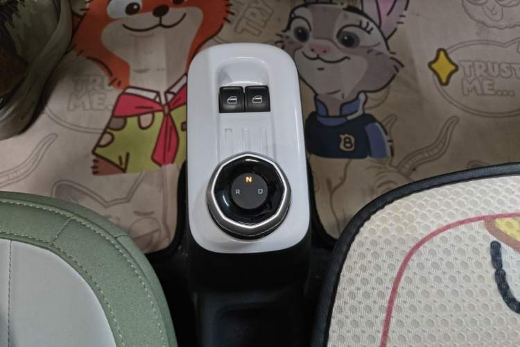 Used Geely Galaxy Panda 2025 210km Panda Rider Gear Lever