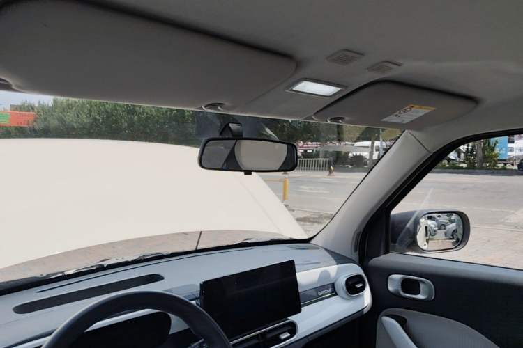 Used Geely Galaxy Panda 2025 210 km – Yuanqi Bear Headliner